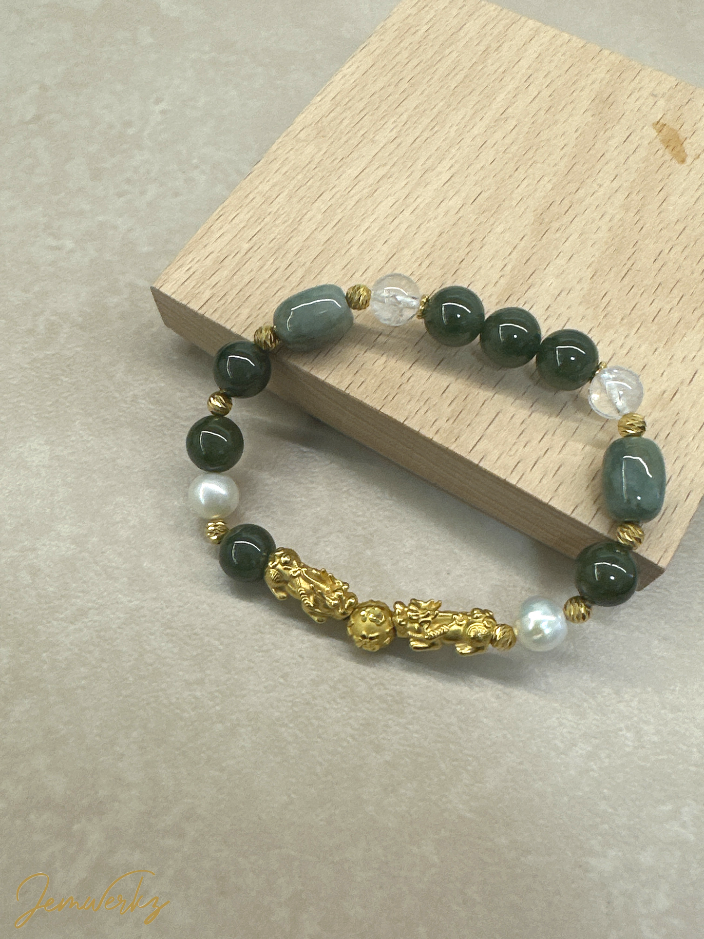 JORDANA GOLD 1.1 - 999 Pure Gold Pixiu with Jade Barrels, Jade, Crackled Clear Quartz, Freshwater Pearls and 916 Gold Spacers Bracelet