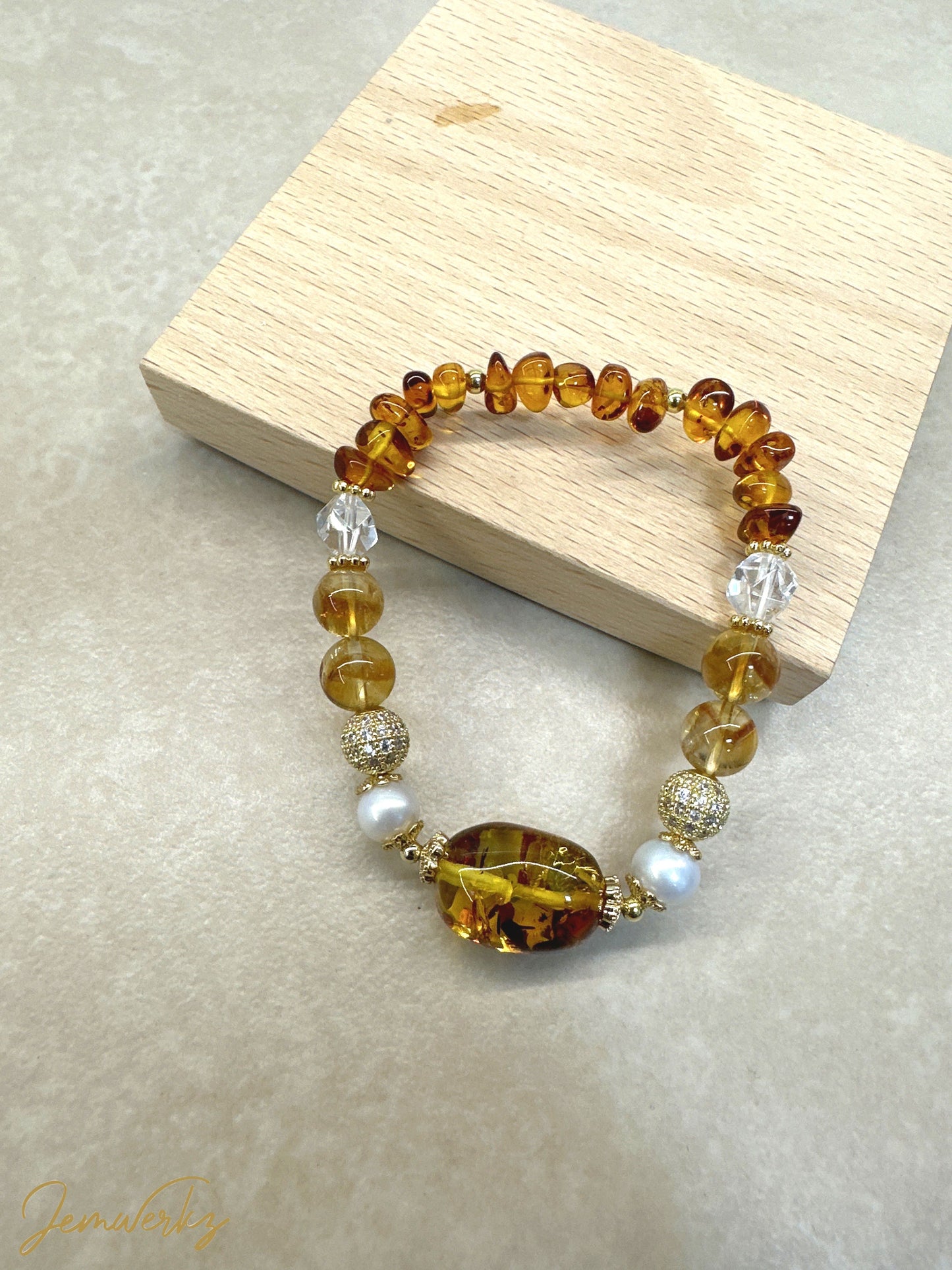 ASTRID - Flower Amber Freeform, Beads and Chips, Freshwater Pearls and Clear Quartz Bracelet