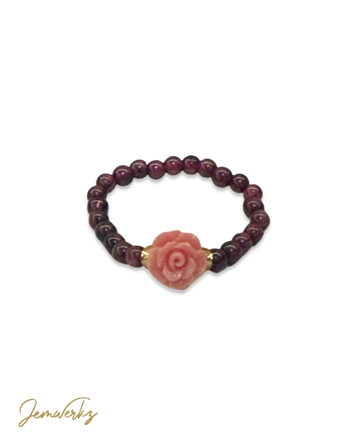 GUMI - Garnet Ring with Tridacna Rose Centre
