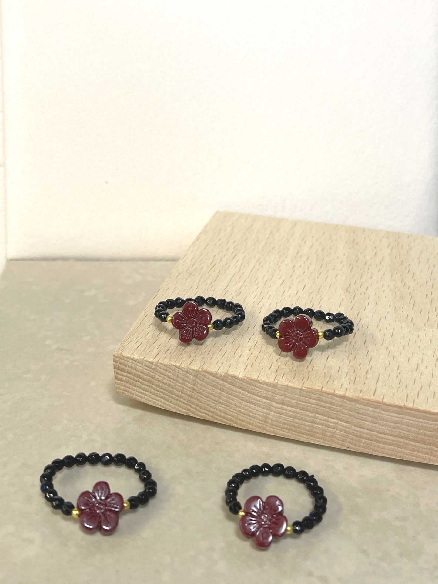 CHERE - Cinnabar Flower with Faceted Black Agate Ring