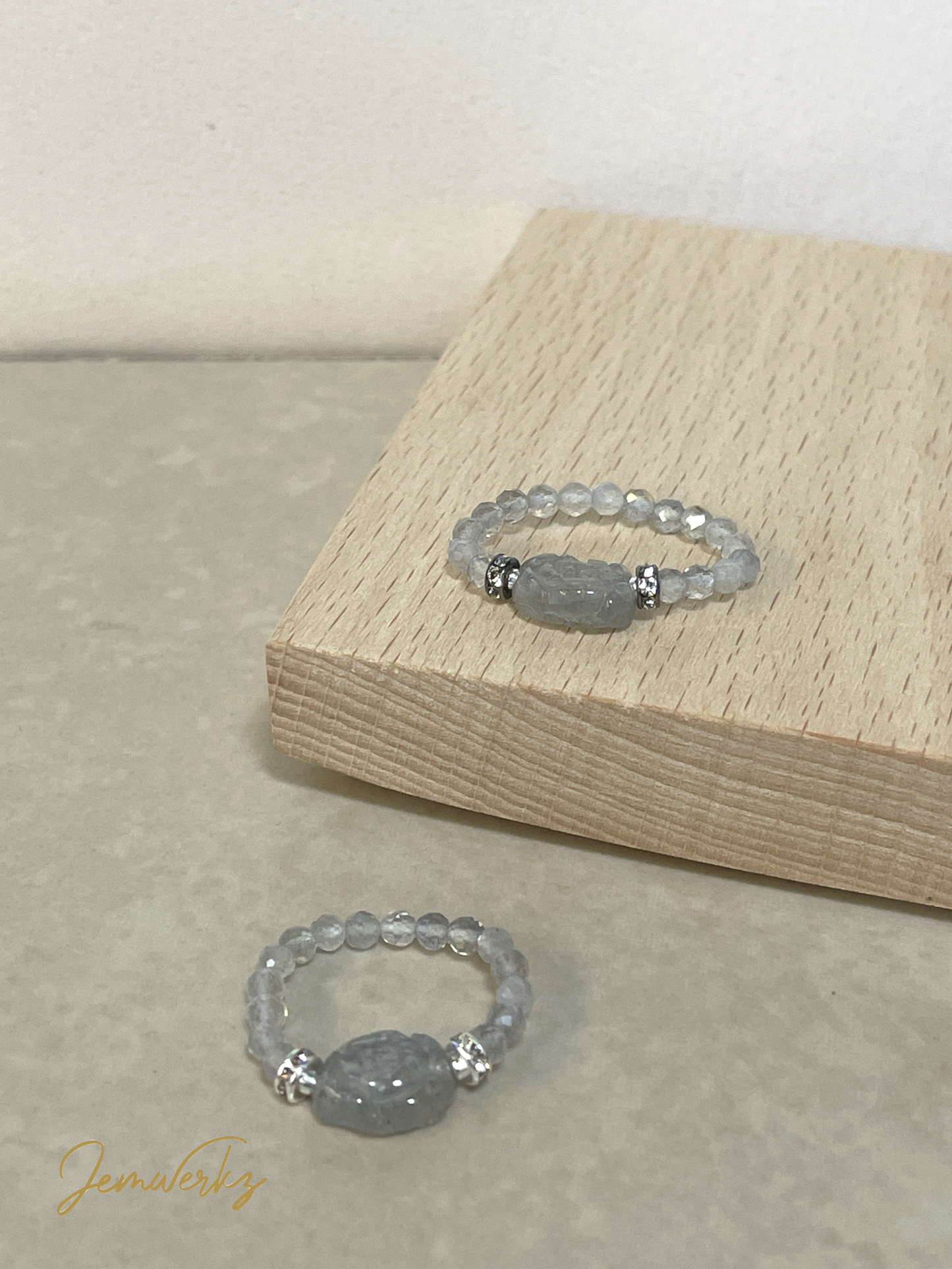 LAUREN 2.0 - Labradorite Rose Ring