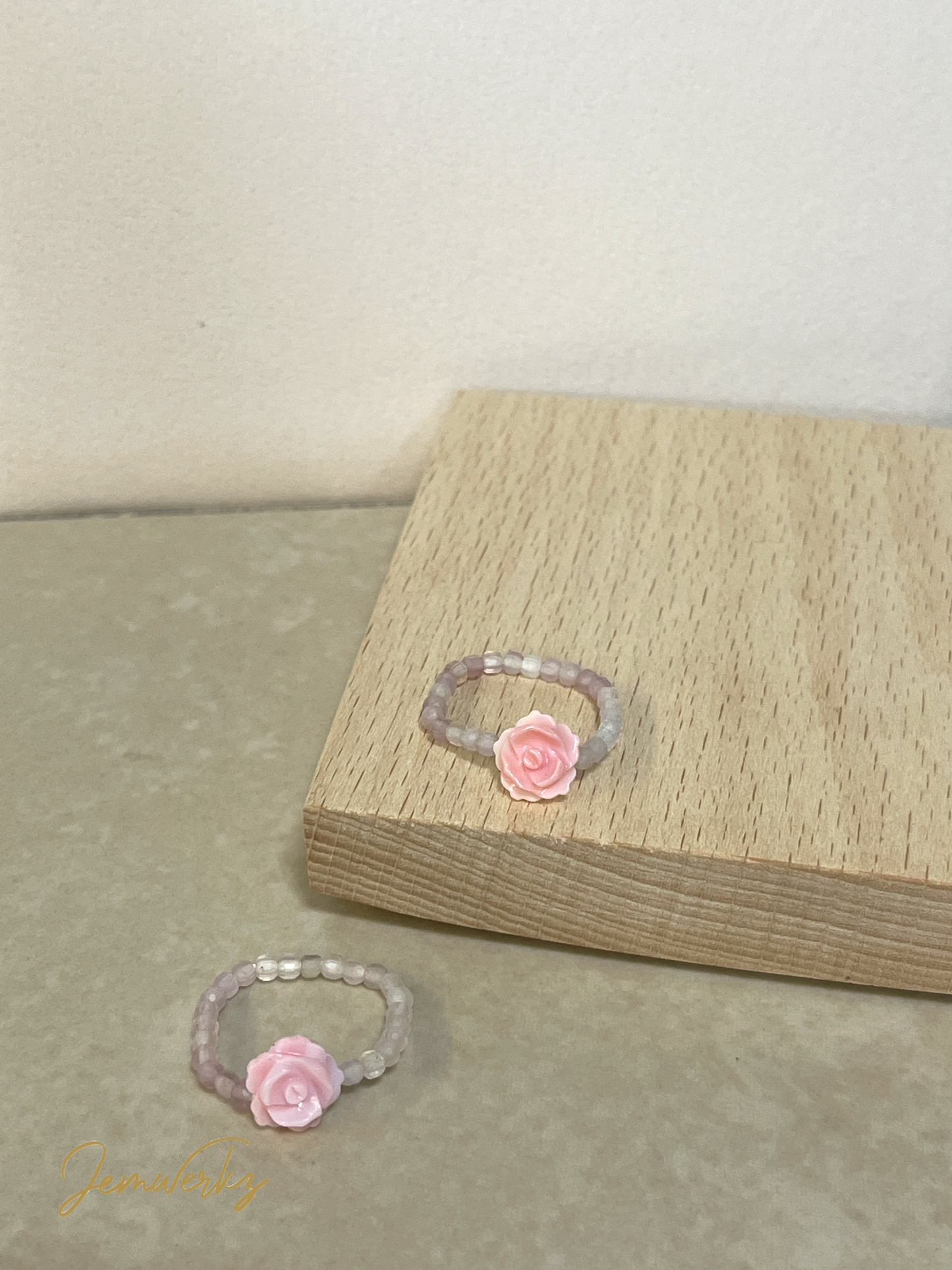 QUITERIE - Queen Conch Shell Rose Ring