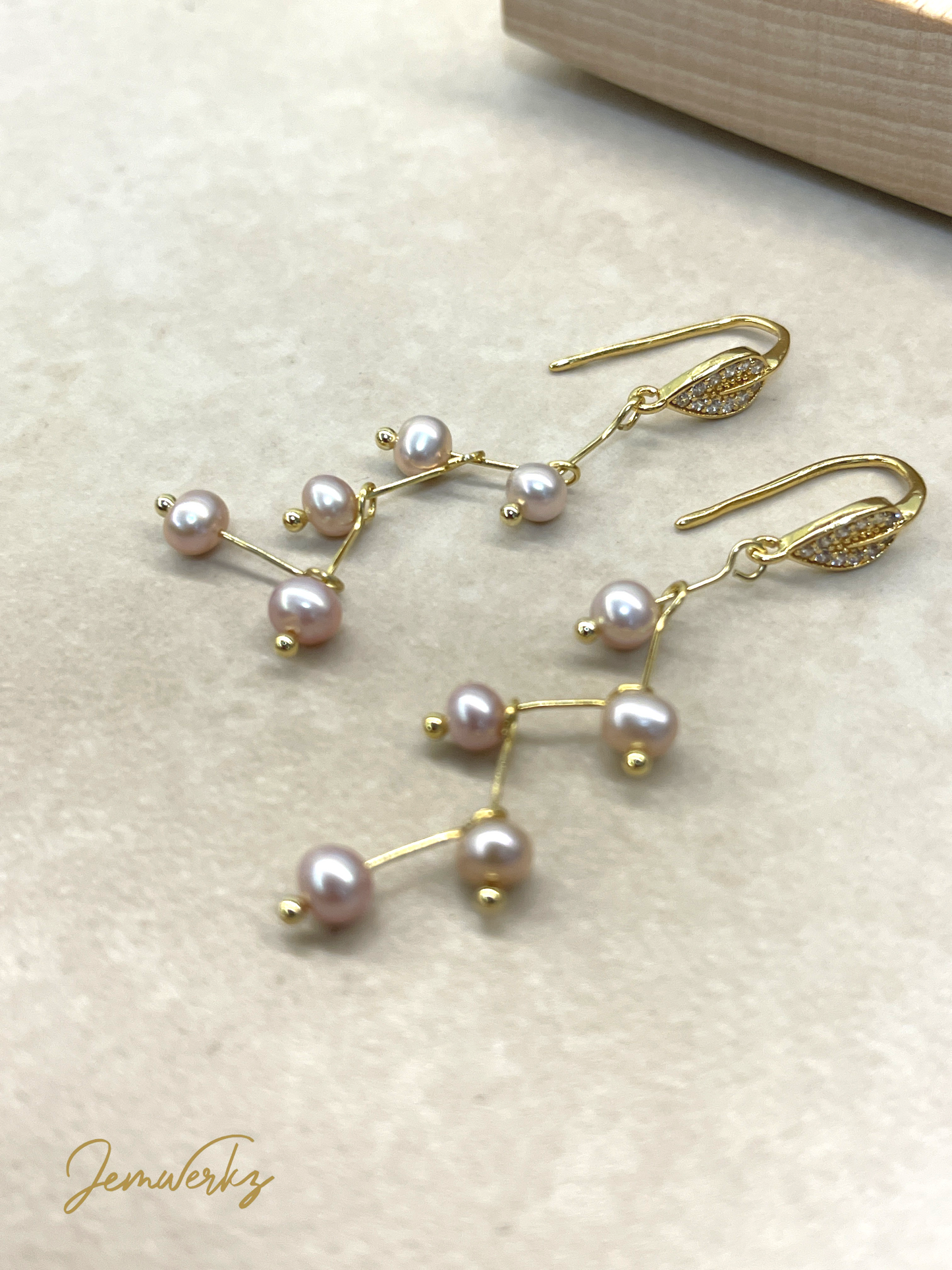 FAERY - Freshwater Pearl Earrings