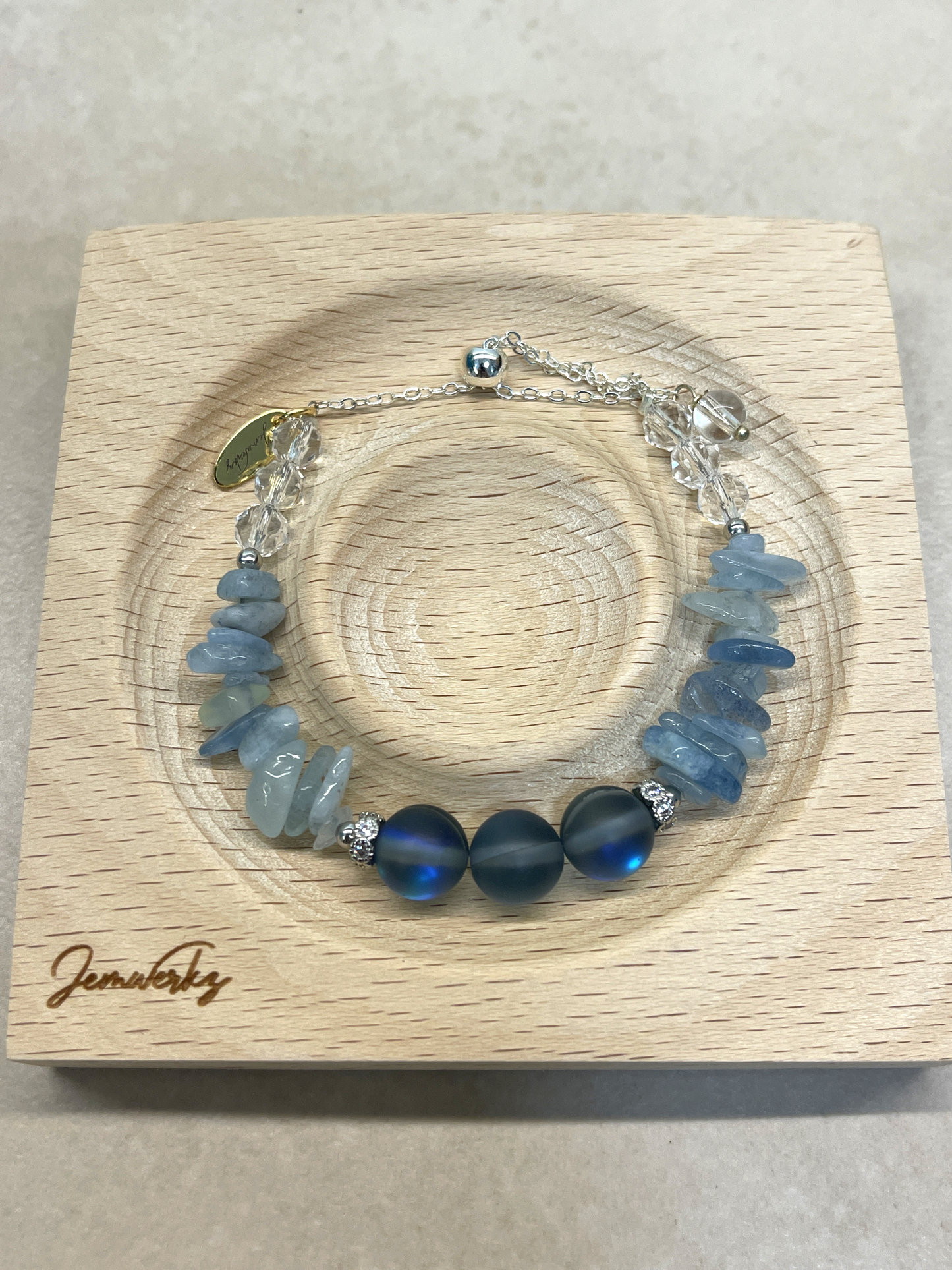 ALYZA 2.0 - Aquamarine Chips, Blue Aura Beads and Clear Quartz Bracelet (Silver)