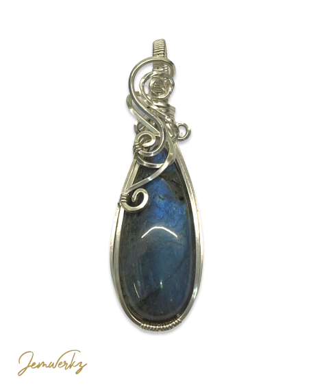 LUVENA - Labradorite Wire-wrapped Pendant