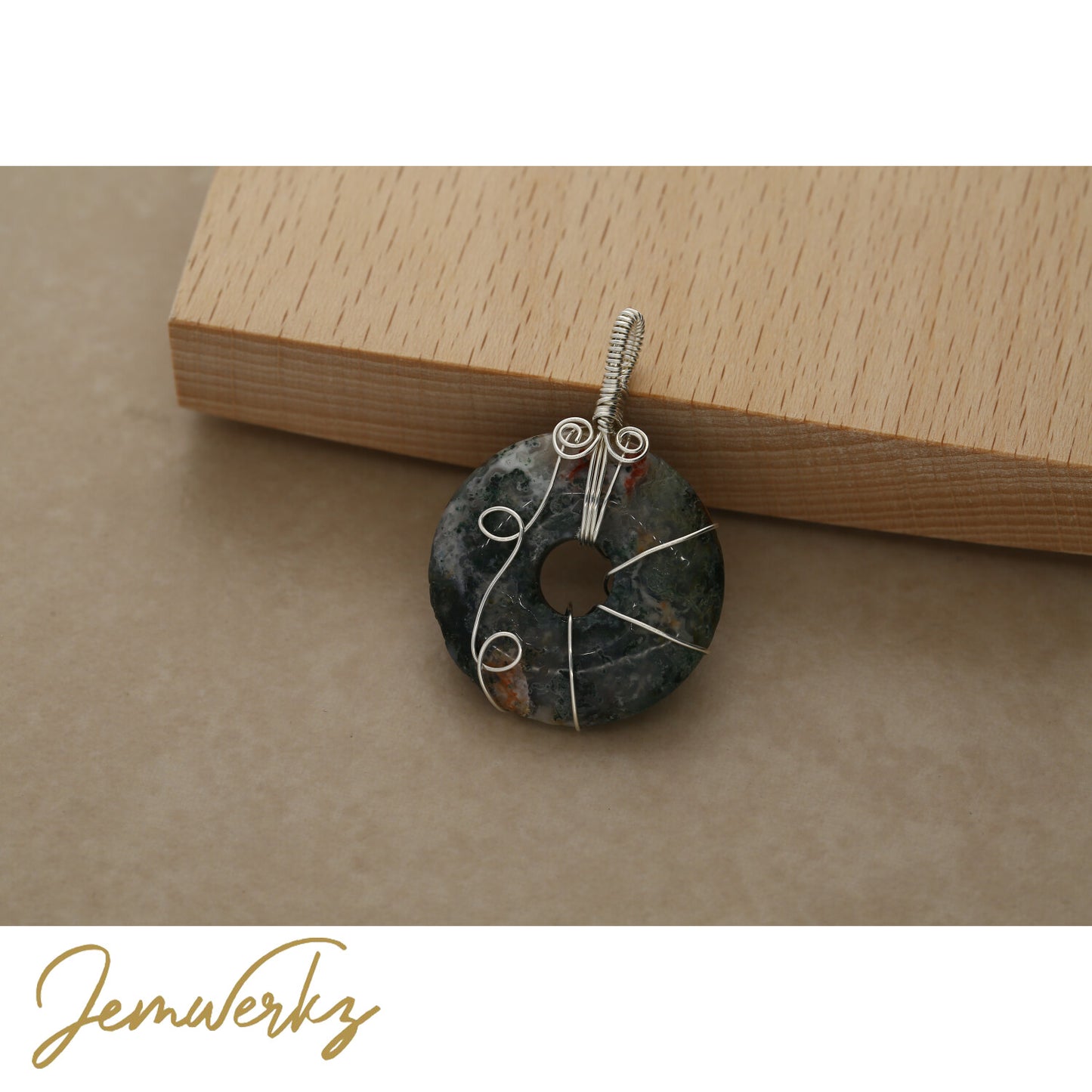 MALORY - Moss Agate Donut Wire-wrapped Pendant
