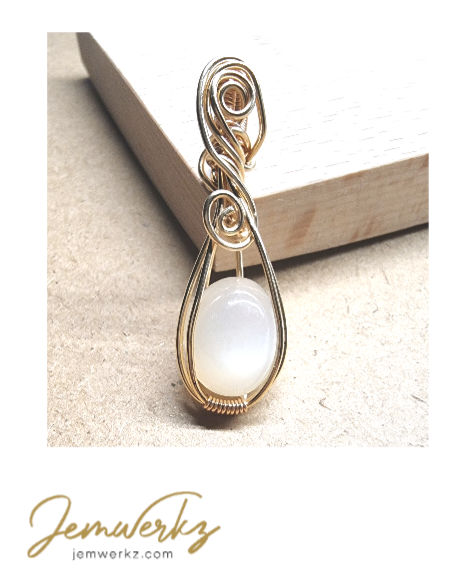MAYRA - White Moonstone Wire-wrapped Pendant