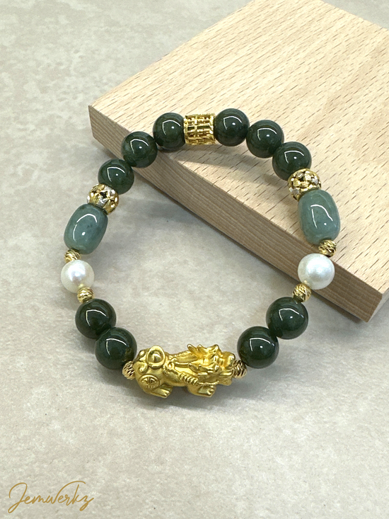 JORDANA GOLD 1.0 - 999 Pure Gold Pixiu with Jade Barrels, Jade, Freshwater Pearls and 916 Gold Spacers Bracelet