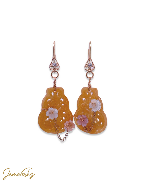 JETTIE - Yellow Jade Carved Gourd Earrings