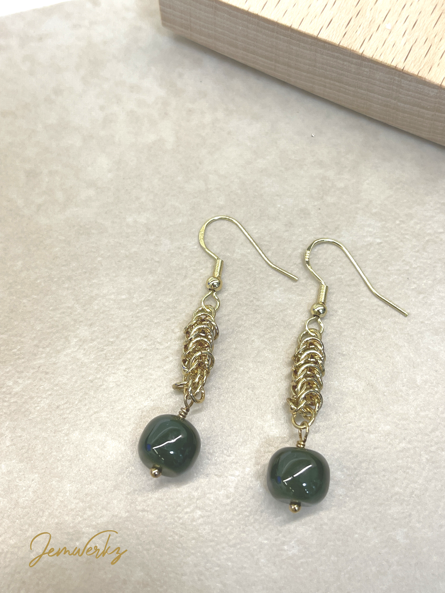 Load image into Gallery viewer, JUNO - Nephrite Jade with Byzantine Chainmaille Earrings

