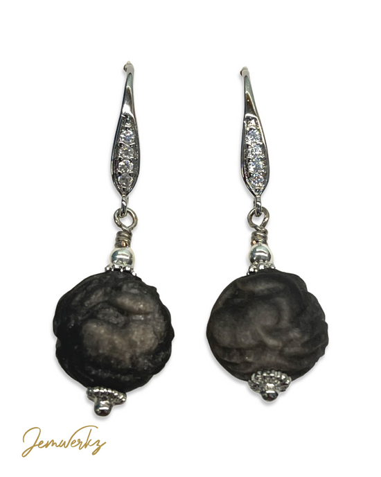 Load image into Gallery viewer, ONNORA - Obsidian Fox Bead Earrings
