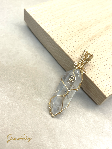 Load image into Gallery viewer, HARLEY 1.1 - Herkimer Diamond Wire-wrapped Pendant
