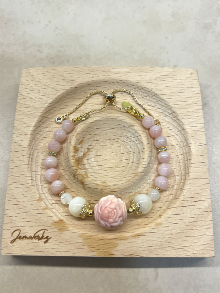 QUINLYNN - Queen Conch Shell Peony & Phoenix Bead with Pink Opal and Mother-of-Pearl Bracelet