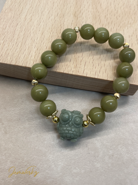ALDIS - Matcha Green Alashan Bracelet with Owl Charm