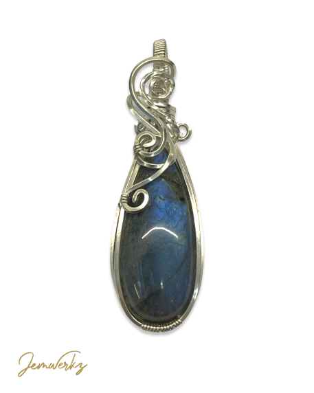 Load image into Gallery viewer, LUVENA - Labradorite Wire-wrapped Pendant
