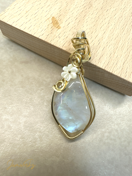 MILANI - Moonstone Wire-wrapped Pendant